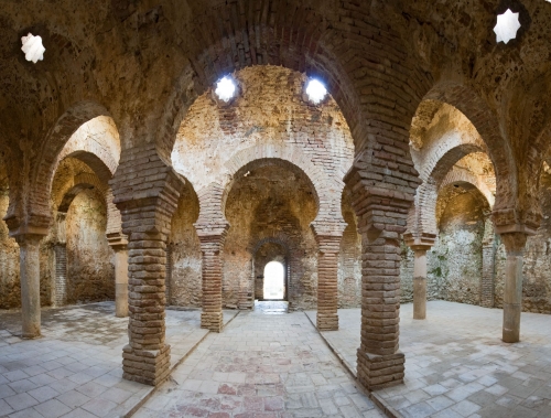 Baños árabes de San Miguel. Ronda. Vista interior de la sala principal de los baños. Autor: Cazalla Montijano, Juan Carlos. Fondo gráfico IAPH