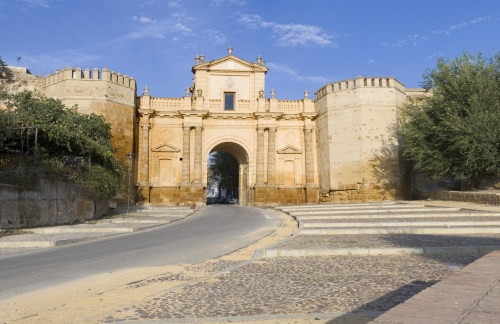 Alcázar y Puerta de Córdoba. Carmona. Autor: Cazalla Montijano, Juan Carlos. Fondo Gráfico IAPH