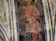 Vista de una pintura mural del interior de la cúpula con sales por filtración