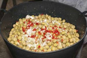 Aliño de la aceituna aloreña