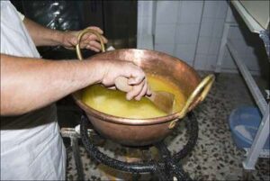 Elaboración de soplillos alpujarreños