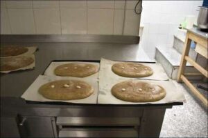 Elaboración de la Torta del Lunes