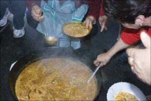 Elaboración de borullos con conejo