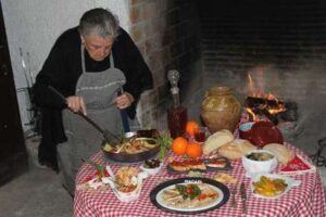 Gastronomía asociada a La Cantería del Mármol en Macael