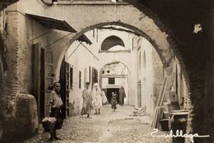 Arco en la medina. Tetuán.