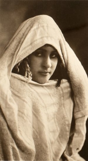 نساء